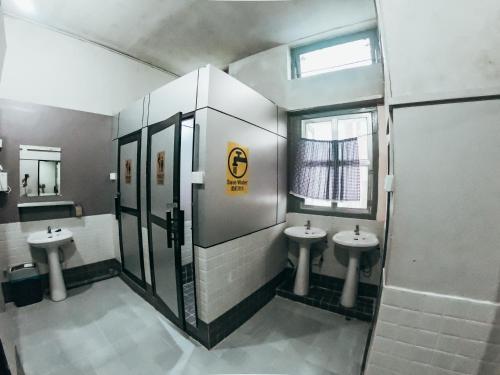 Shwe Yo Vintage Hostel