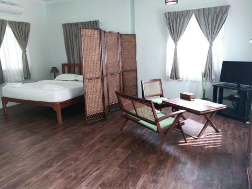 Hotel 7 Mile Highland Residence