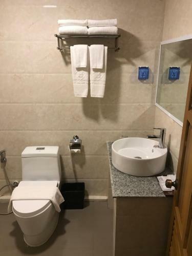 Hotel H Valley Yangon