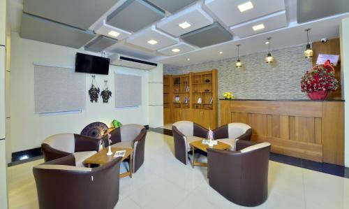 Hotel H Valley Yangon