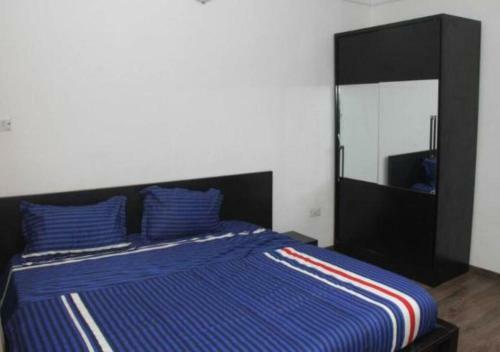 Opal Apartments