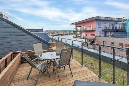 Wright Apartments - S�renga