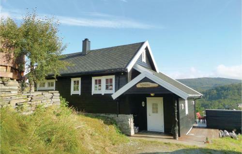 Five-bedroom Holiday Home In Norheimsund