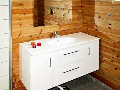 Holiday Home St�lsvikvegen