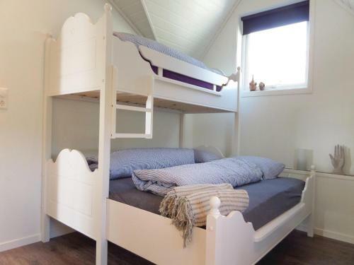 Two-bedroom Holiday Home In Strandebarm