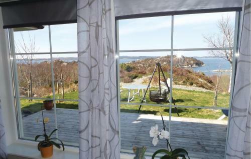 Two-bedroom Holiday Home In Sveio
