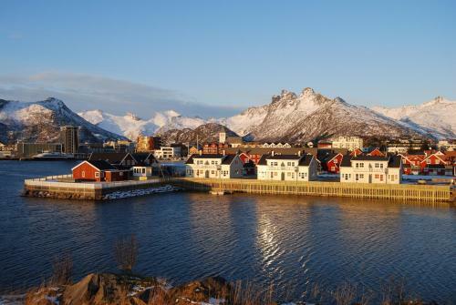 Lodge Rorbuanlegget Svolv�r Havn