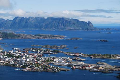 Lodge Rorbuanlegget Svolv�r Havn