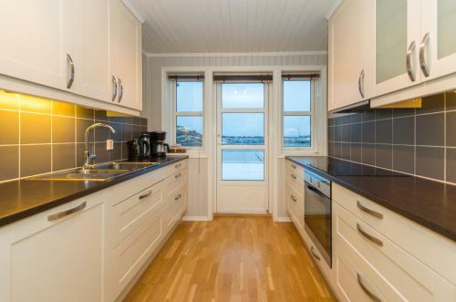 Lodge Rorbuanlegget Svolv�r Havn