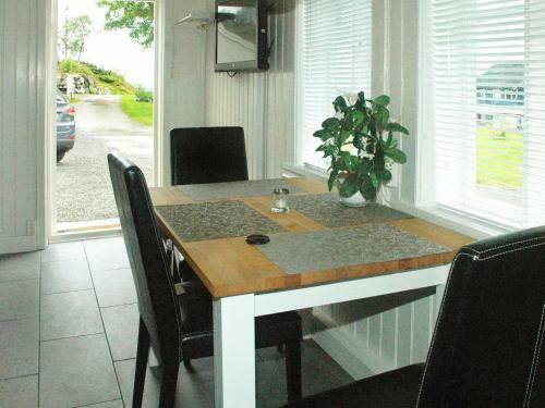 Holiday Home �rsbogvegen