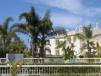 Hotel Vila Do Castelo Apartments