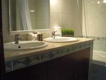 Hotel Vila Do Castelo Apartments
