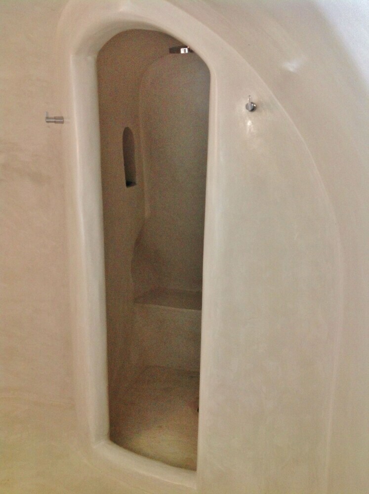 Aparthotel Armeni Village