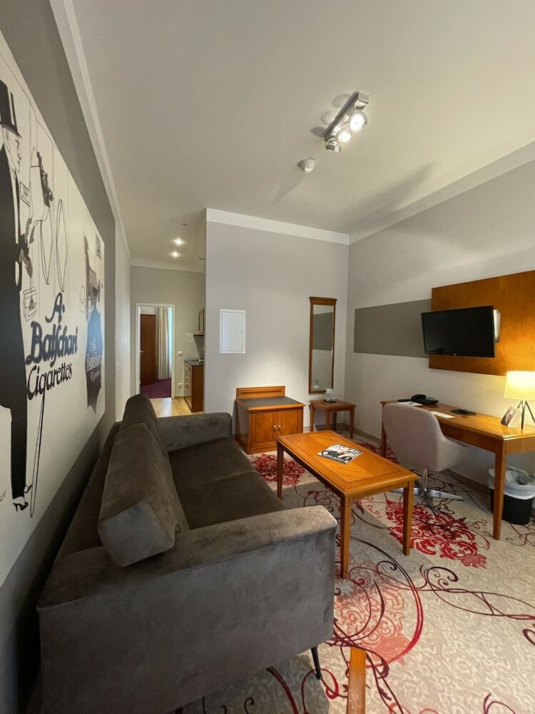 Batschari Suite Hotel