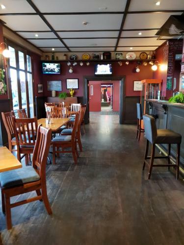 Posada Horse And Jockey Inn