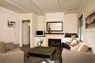 Hotel Benbrae Resort