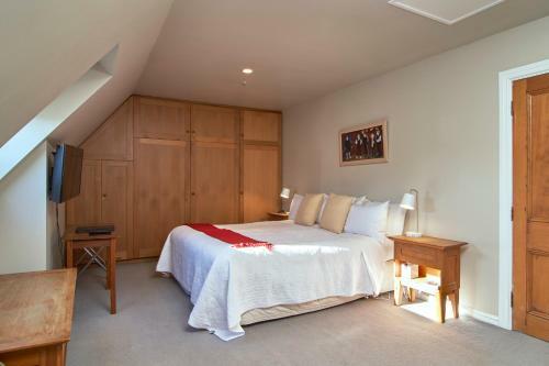 Orari Bed And Breakfast