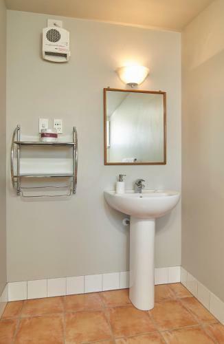 Orari Bed And Breakfast