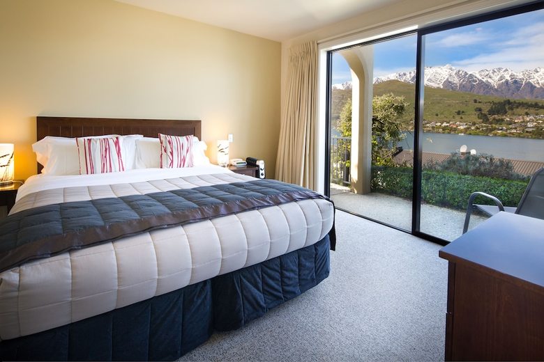 Aparthotel Villa Del Lago