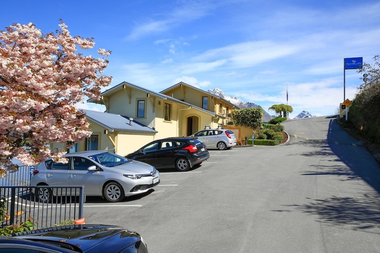 Aparthotel Villa Del Lago