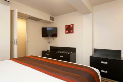 The Reef Resort Motel