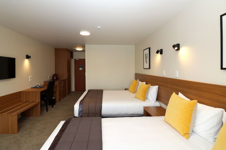 The Victoria Hotel Dunedin