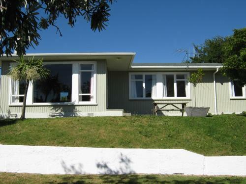 Tahuna Beach Kiwi Holiday Park And Motel