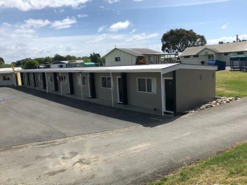 Tahuna Beach Kiwi Holiday Park And Motel