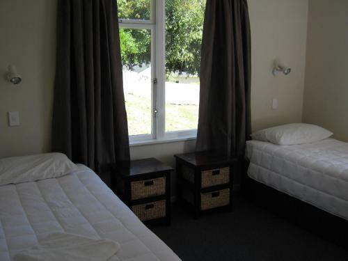 Tahuna Beach Kiwi Holiday Park And Motel