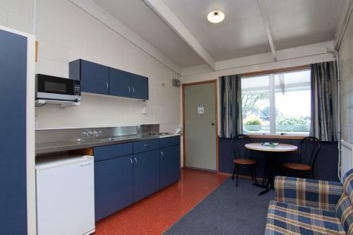 Tahuna Beach Kiwi Holiday Park And Motel