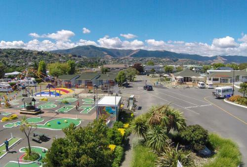 Tahuna Beach Kiwi Holiday Park And Motel