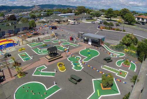 Tahuna Beach Kiwi Holiday Park And Motel
