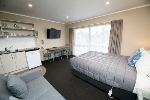 Ashbrook Motel