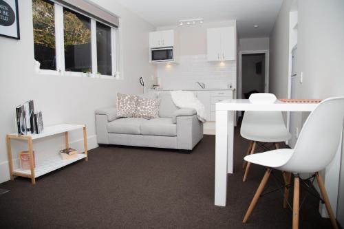 Apartment Waiwaka