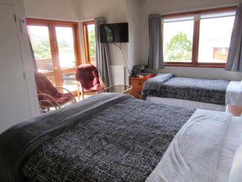 Bed & Breakfast B And B On Puriri