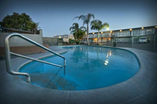 Motel Aura Accommodation