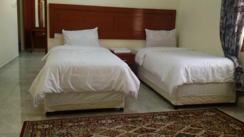 Serapis Hotel