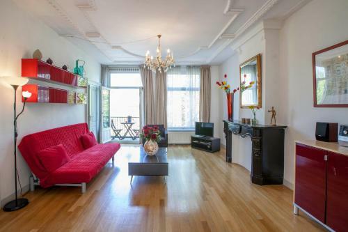 Artis Aquarium Apartment