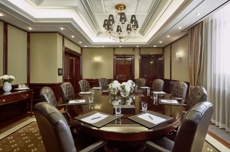 Hotel Breidenbacher Hof (deluxe)
