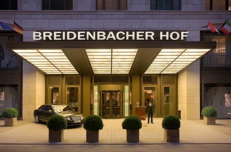 Hotel Breidenbacher Hof (deluxe)