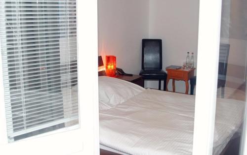 Tom's Hotel (gay Hotel)