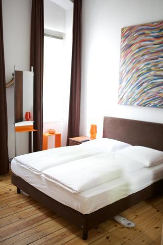 Tom's Hotel (gay Hotel)