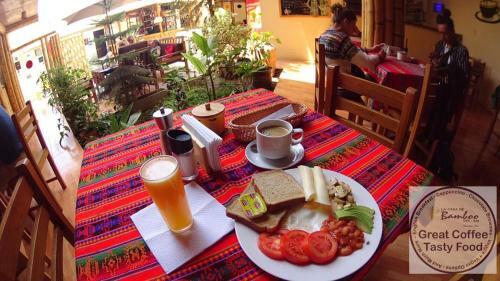 Hostal La Casa De Bamboo