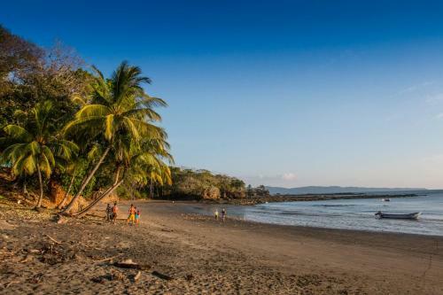 Hotel Santa Catalina Rentals (las Hamacas)
