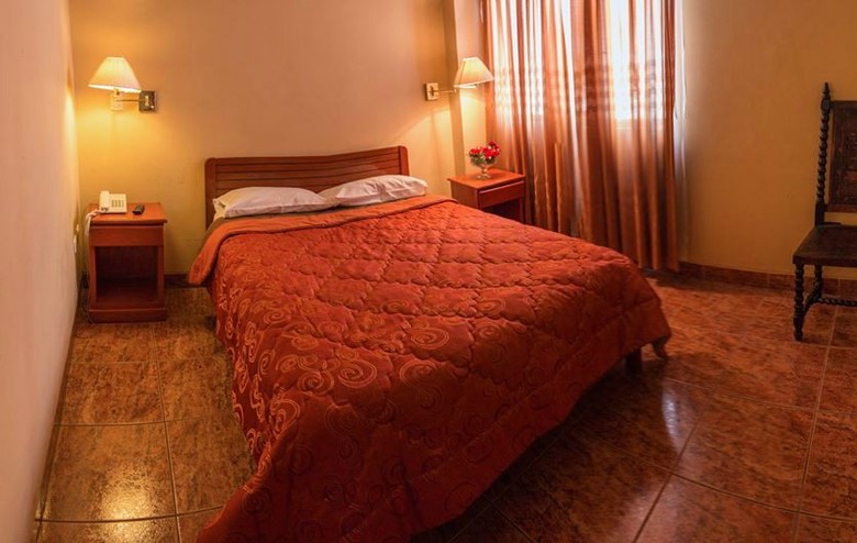 Ebony Hotel