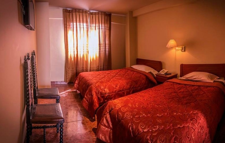 Ebony Hotel