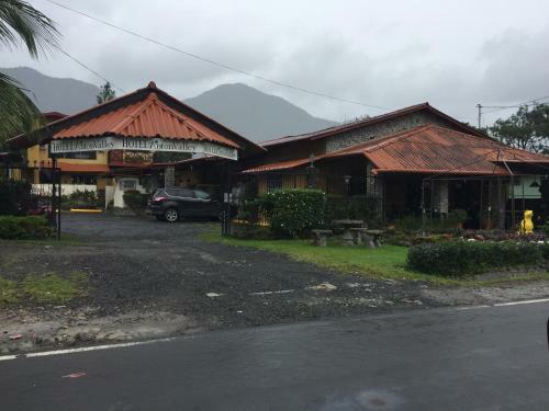 Anton Valley Hotel