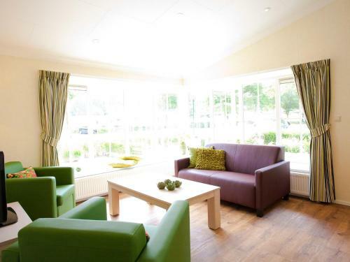 Hotel Holiday Home Type E.13