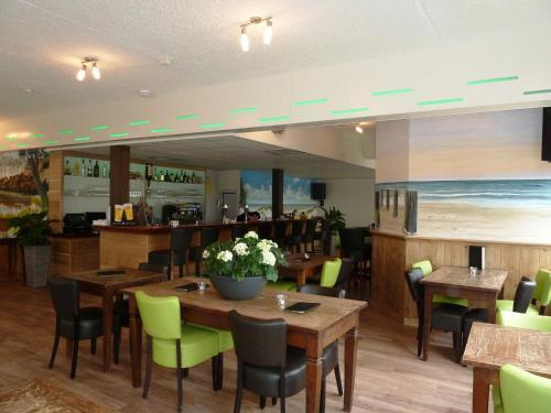Hotel Holiday Home Type E.13