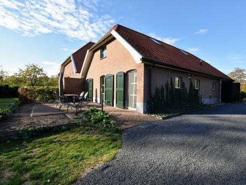 Modern Cottage Near Forest In Aalten